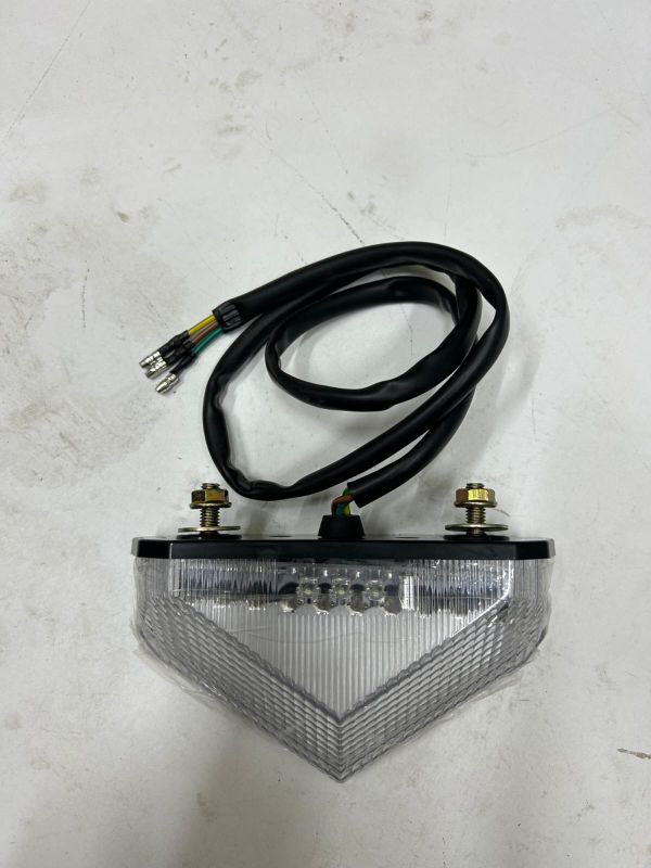 задний фара эндуно 06