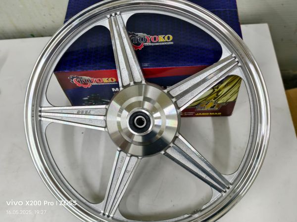 Диск  передний 6202   WY (качественный)