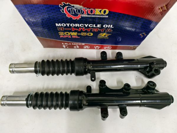 Амортизатор передний М8