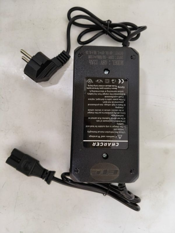 Зарядка  скутер 48V12-14Ah