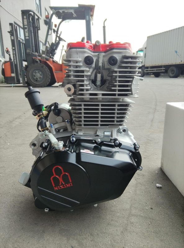 Двигатель Zongshen CB300RL: 4 клапана, балансировочный вал, 300сс, поршень 75мм,