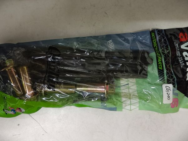 шпилька ГБЦ CG200